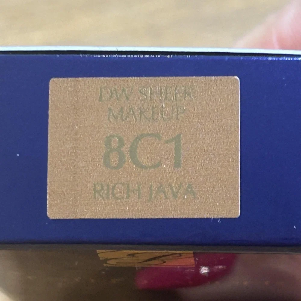 Estee Lauder Double Wear Sheer Makeup Foundation 8C1 Rich Java 1oz 30ml SPF 19